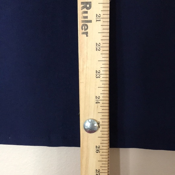 FIGS Technical "Casma" Scrub Top Small Style FW1100 Navy Blue medical shirt - Picture 7 of 10